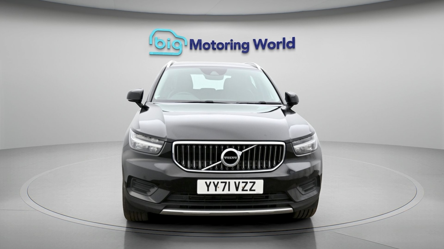 Used Volvo XC40 2022 for sale - 78169109: Photo 2