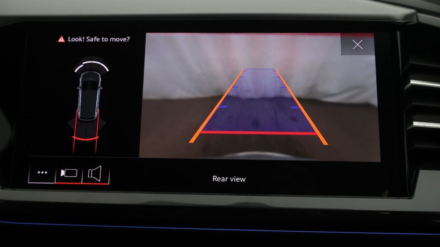 Used Audi Q4 e-tron 2022 for sale - 77296635: Photo 23