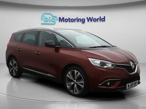 Used Renault Grand Scenic 2019 for sale - 76239206: Photo 1
