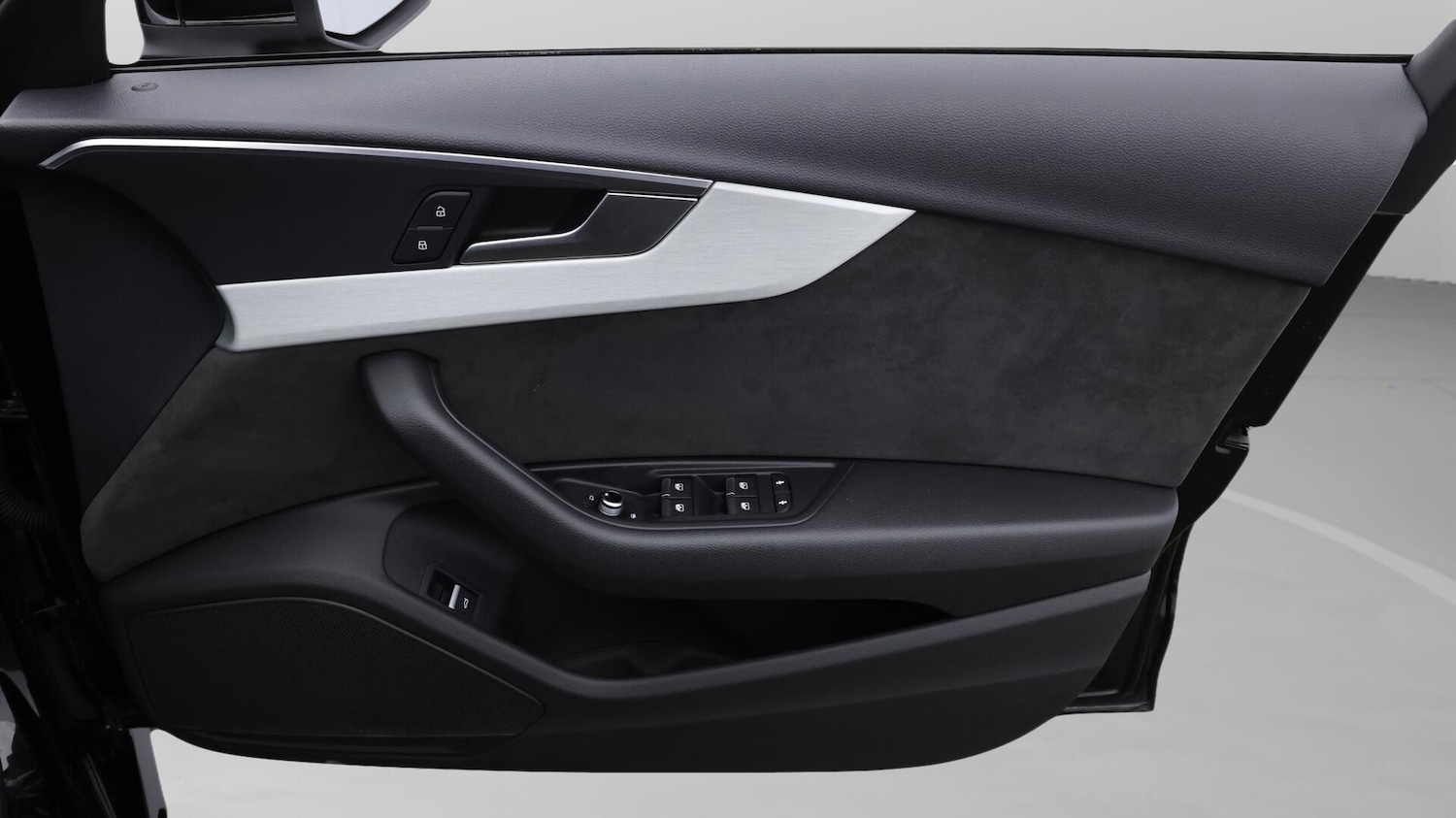 Used Audi A4 2018 for sale - 76370636: Photo 16