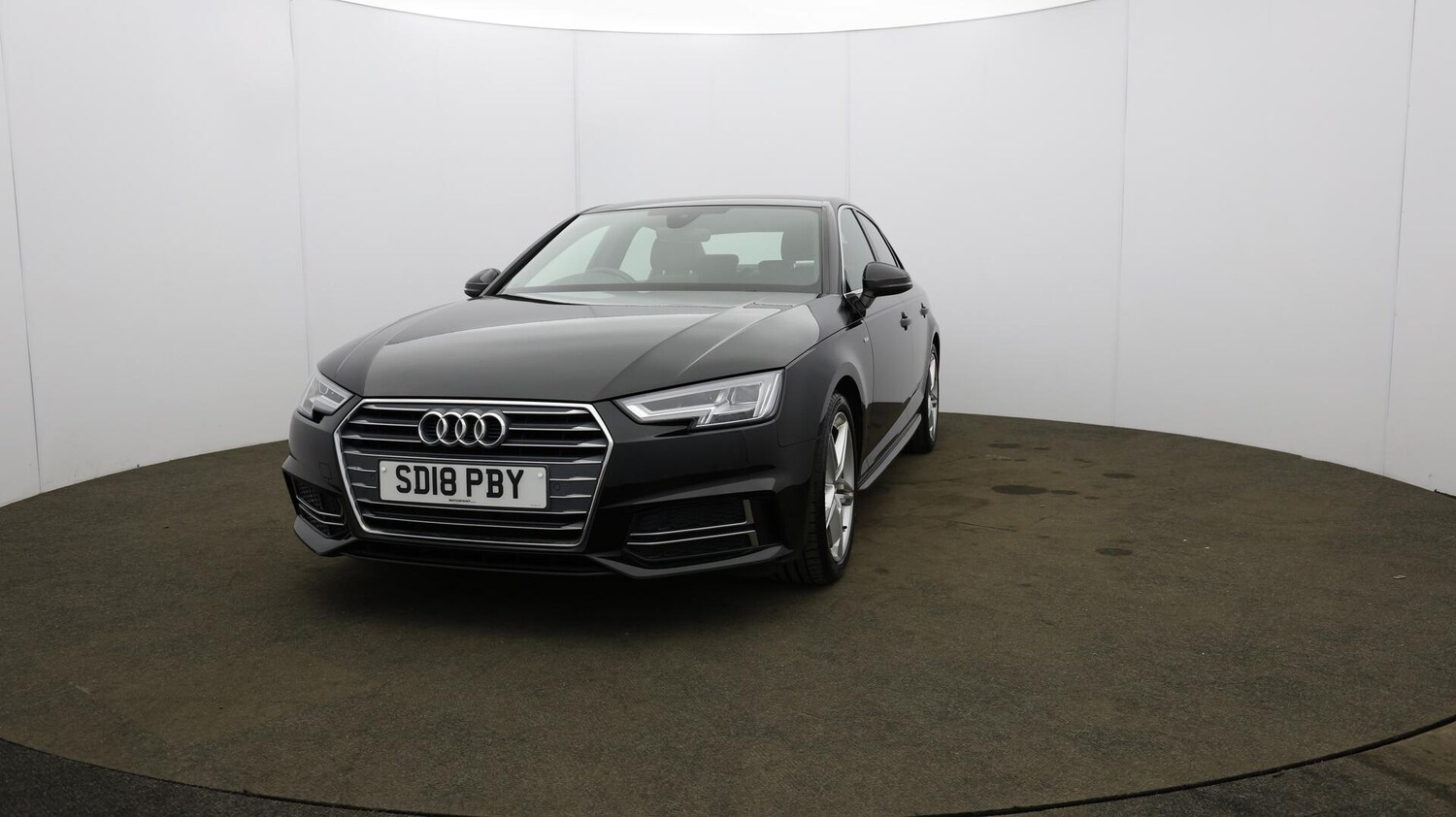 Used Audi A4 2018 for sale - 76370636: Photo 42