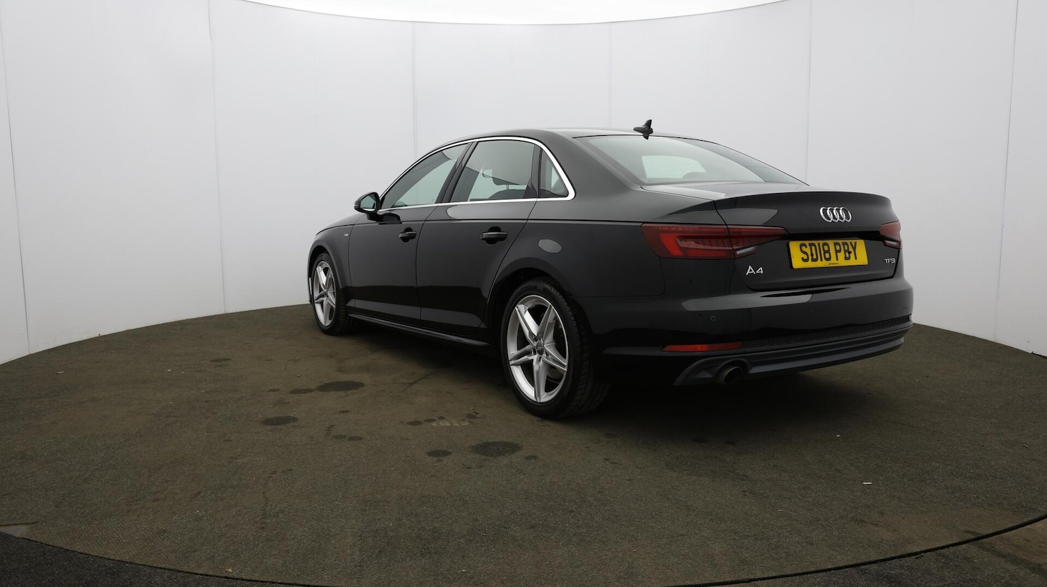 Used Audi A4 2018 for sale - 76370636: Photo 46