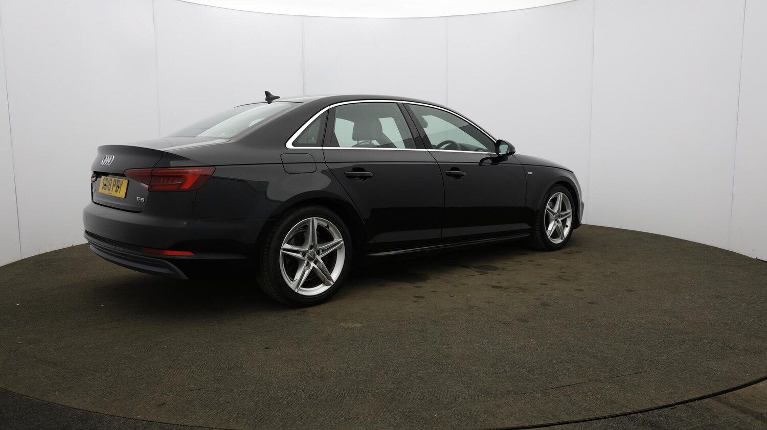Used Audi A4 2018 for sale - 76370636: Photo 60