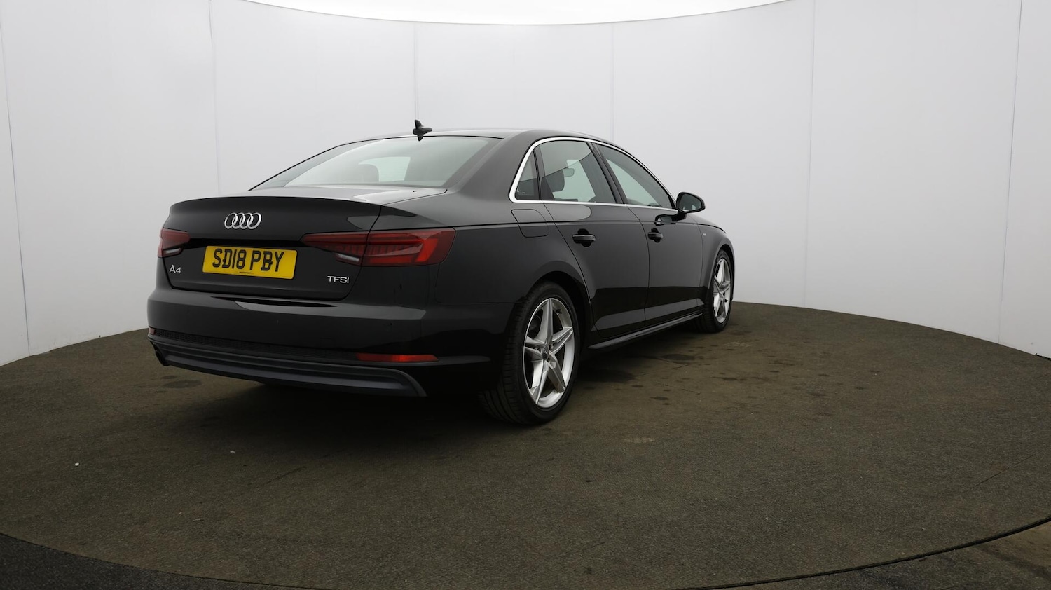 Used Audi A4 2018 for sale - 76370636: Photo 62