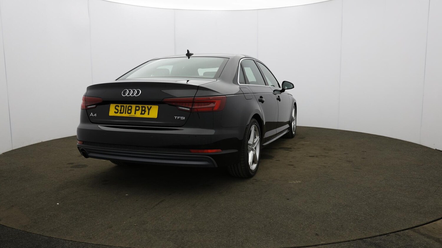 Used Audi A4 2018 for sale - 76370636: Photo 63