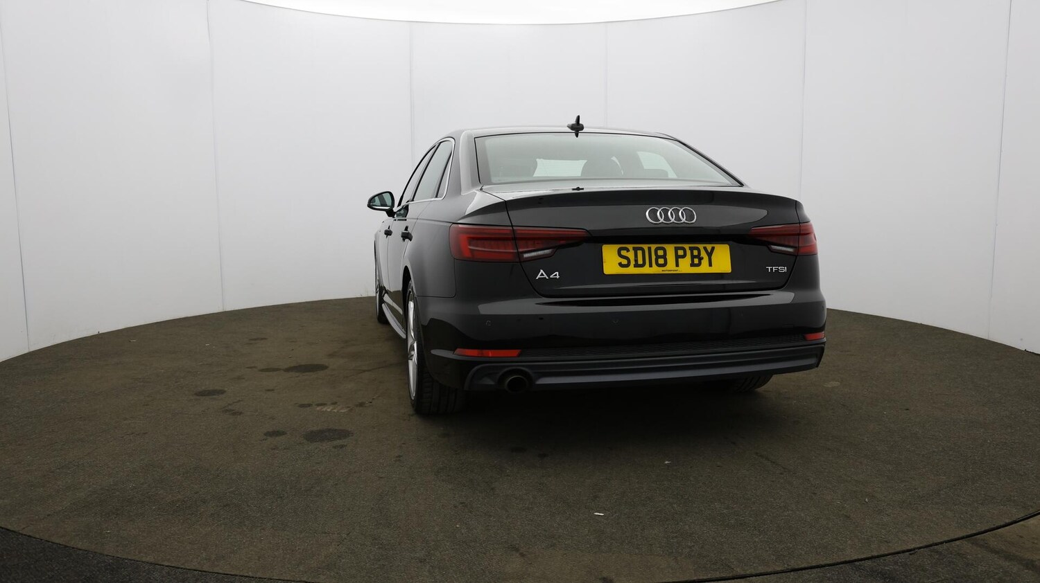 Used Audi A4 2018 for sale - 76370636: Photo 67