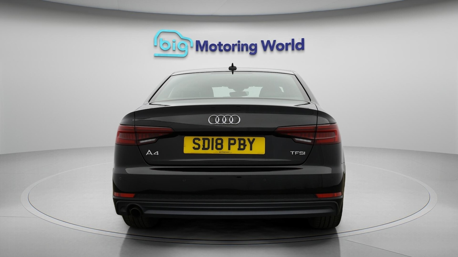 Used Audi A4 2018 for sale - 76370636: Photo 7