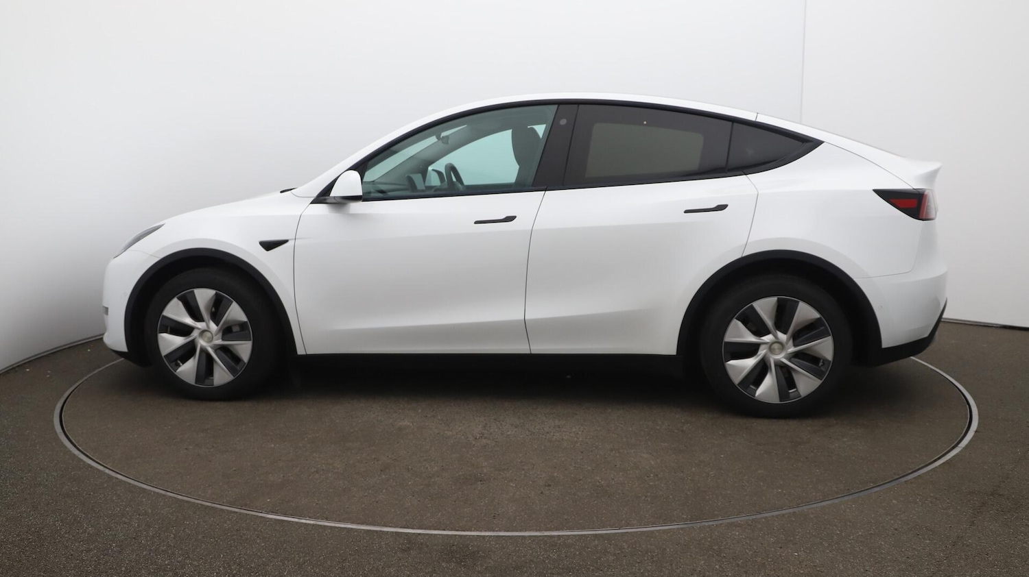 Used Tesla Model Y 2022 for sale - 76137932: Photo 64