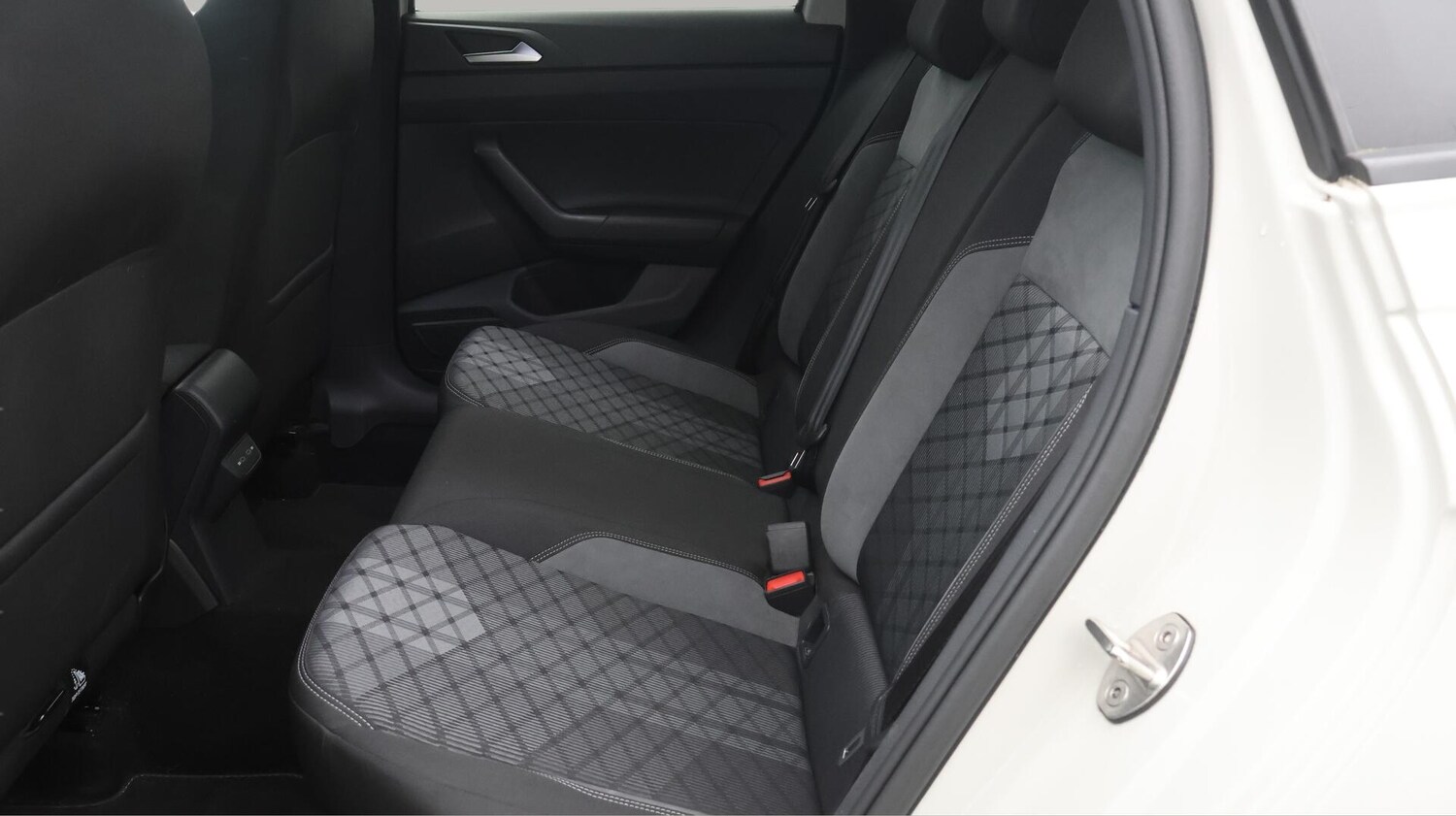 Used Volkswagen Taigo for sale - 76573759: Photo 17