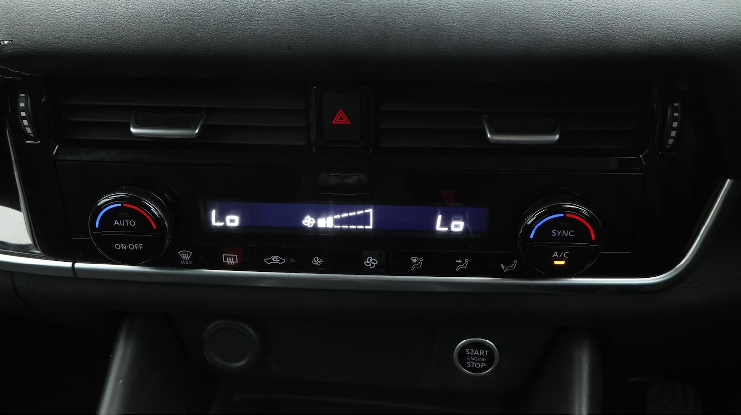 Used Nissan Qashqai for sale - 76200263: Photo 13
