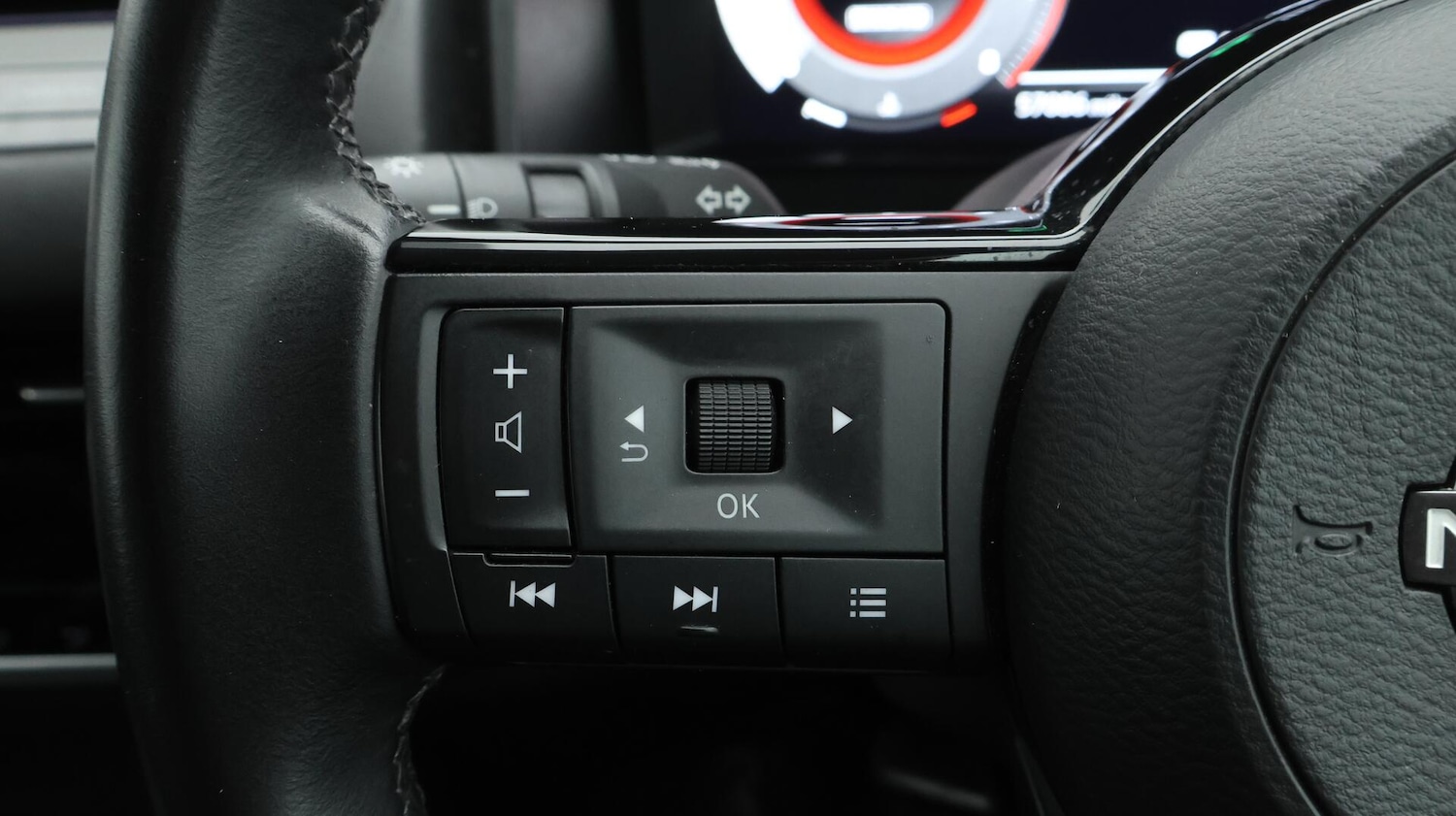 Used Nissan Qashqai for sale - 76200263: Photo 22