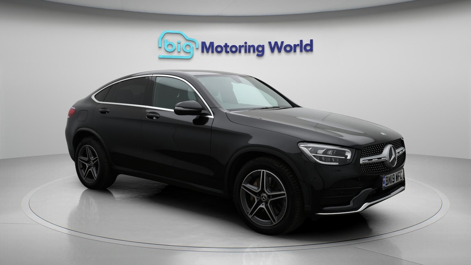 Used Mercedes-Benz GLC 2019 for sale - 76371205: Photo 2