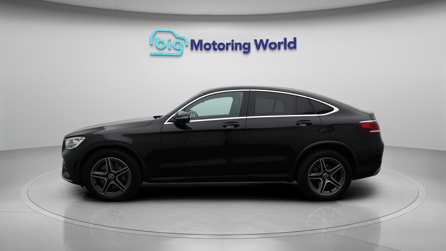 Used Mercedes-Benz GLC 2019 for sale - 76371205: Photo 5