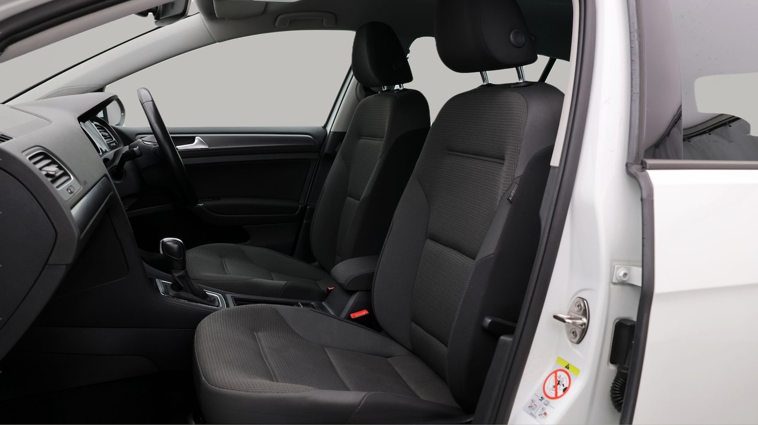 Used Volkswagen Golf 2020 for sale - 77567766: Photo 14