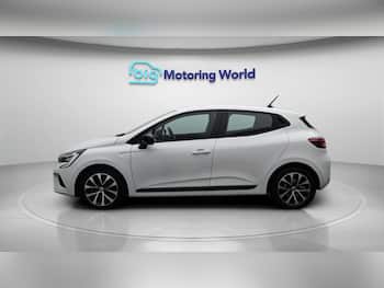 Used Renault Clio 2023 for sale - 79841526: Photo
