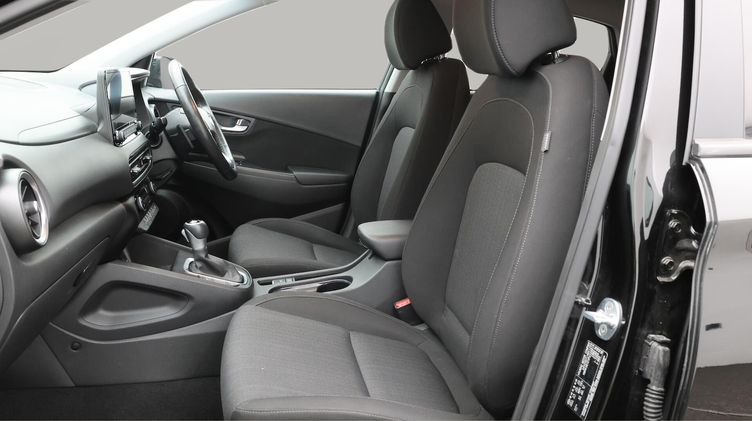 Used Hyundai KONA for sale - 76572811: Photo 15