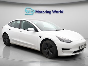 Tesla - Model 3