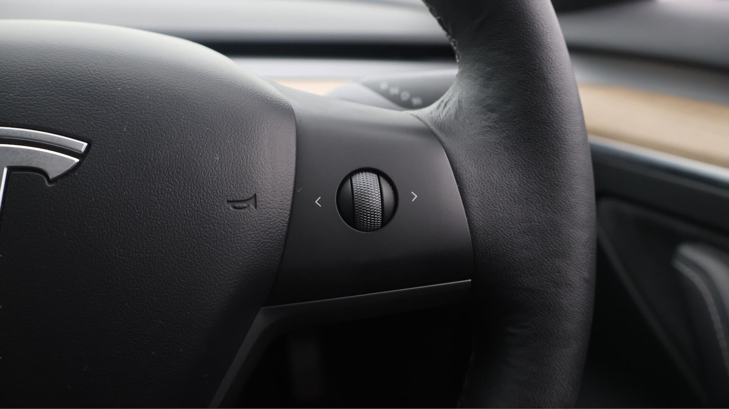 Used Tesla Model 3 2021 for sale - 76667201: Photo 26