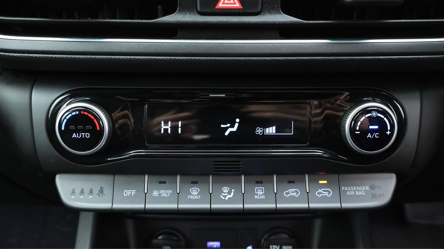 Used Hyundai KONA 2022 for sale - 75940553: Photo 13