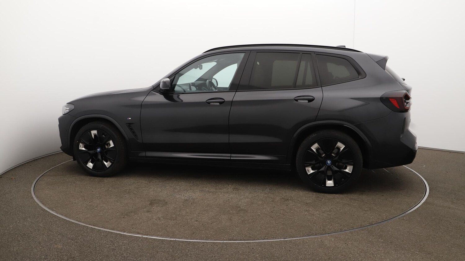 Used BMW iX3 for sale - 76727612: Photo 61