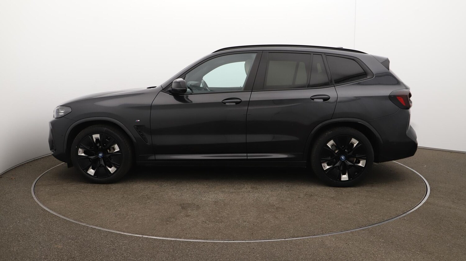 Used BMW iX3 for sale - 76727612: Photo 67