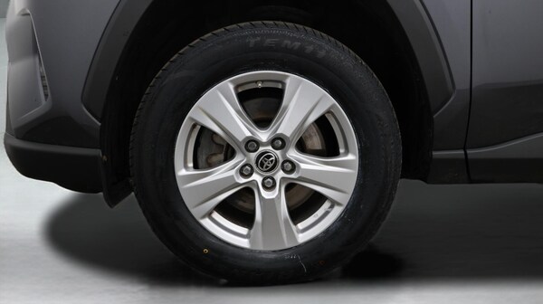 Used Toyota RAV4 2021 for sale - 76200932: Photo 19