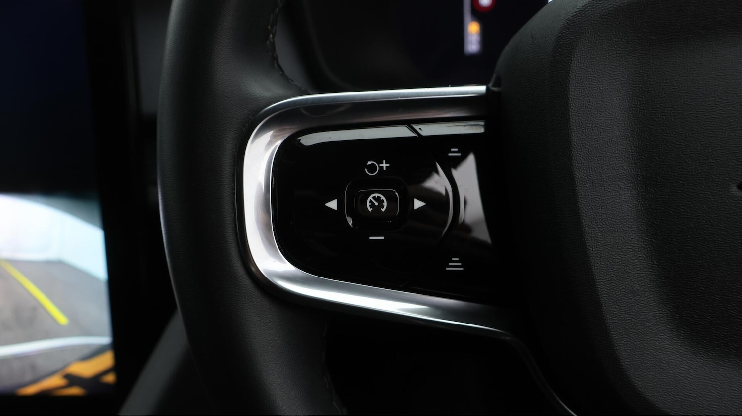 Used Polestar Polestar 2 2022 for sale - 76136180: Photo 25