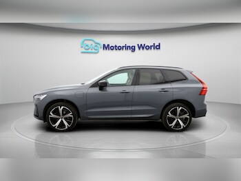 Used Volvo XC60 2023 for sale - 77365668: Photo