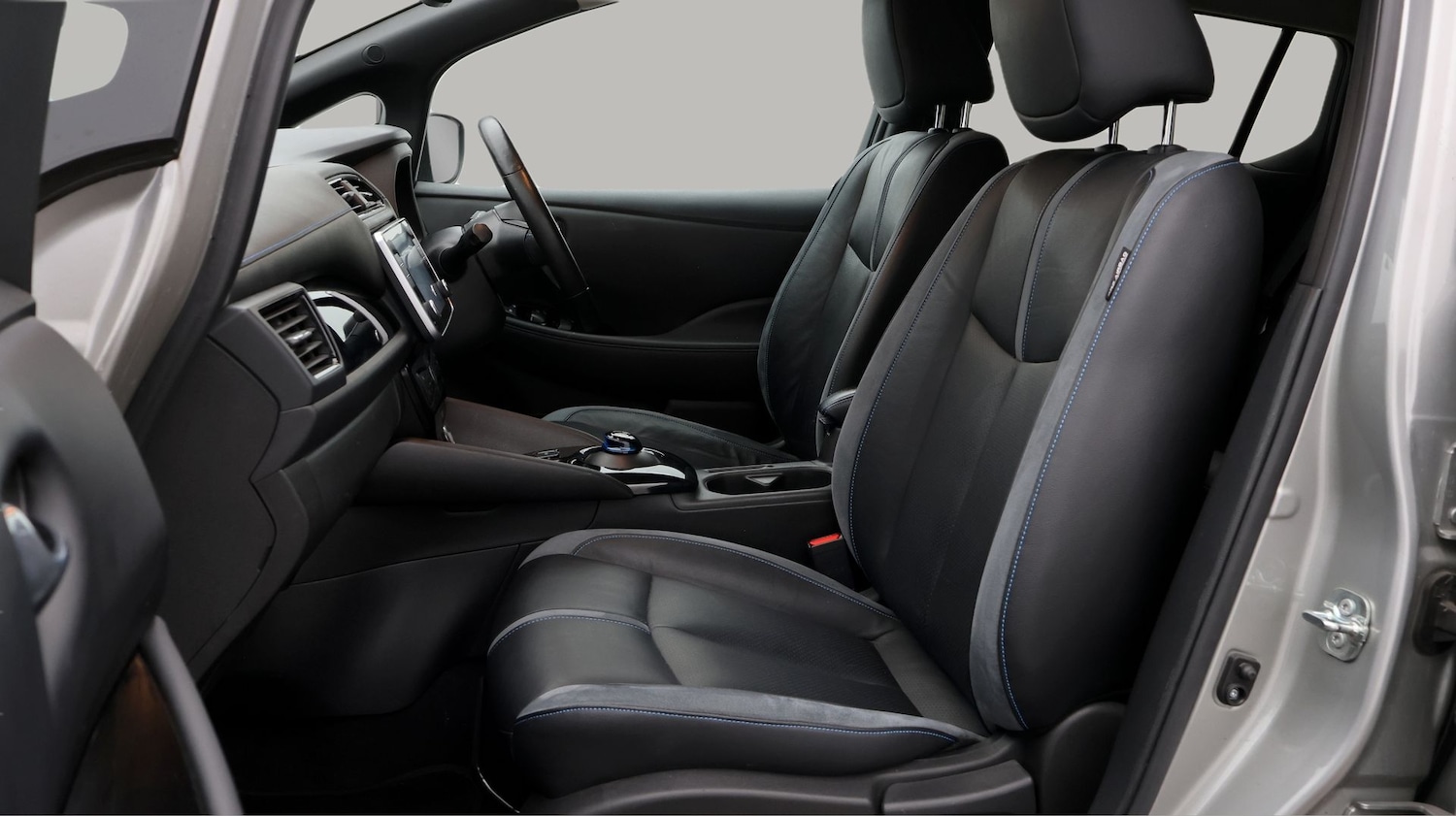 Used Nissan Leaf 2021 for sale - 77610166: Photo 14