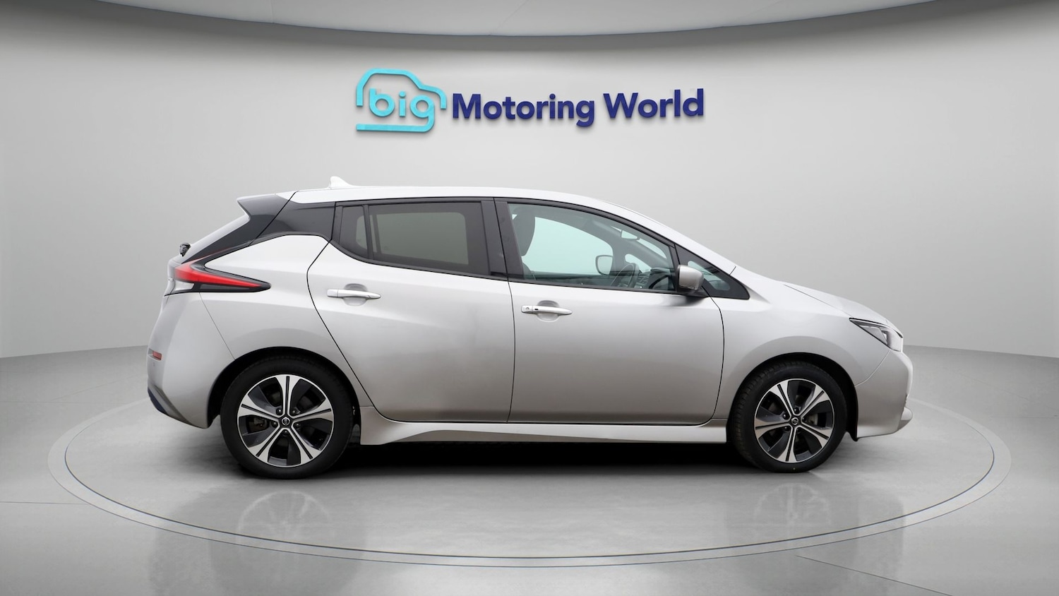 Used Nissan Leaf 2021 for sale - 77610166: Photo 8