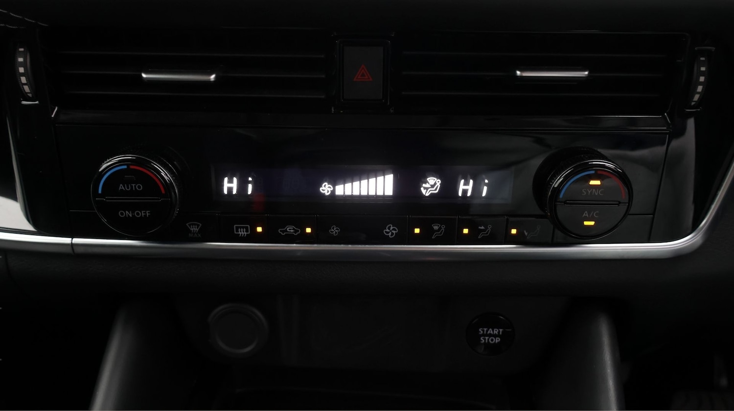 Used Nissan Qashqai 2023 for sale - 77733068: Photo 12