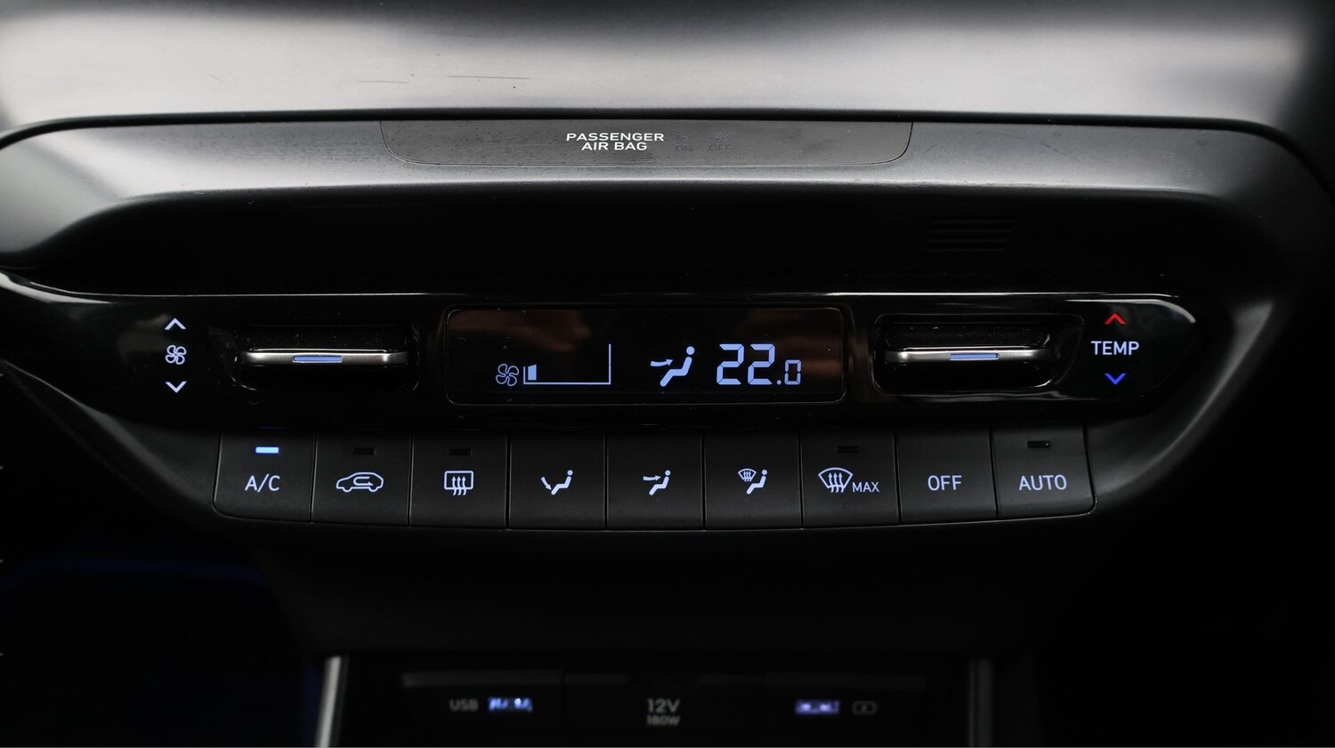 Used Hyundai BAYON 2023 for sale - 77813525: Photo 12