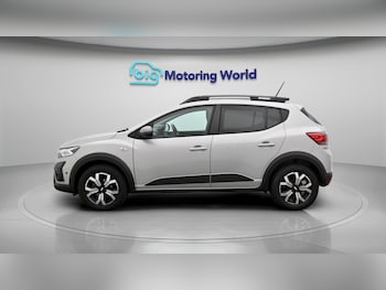 Used Dacia Sandero Stepway 2023 for sale - 78813185: Photo