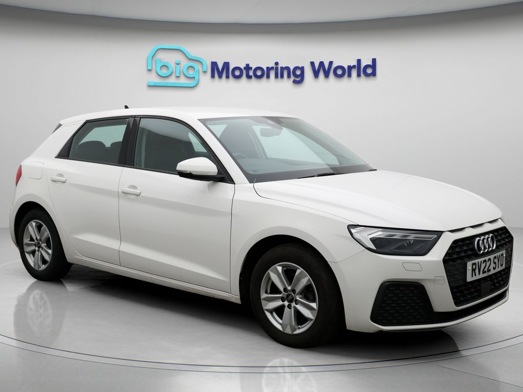 Used Audi A1 for sale - 76812759: Photo 6