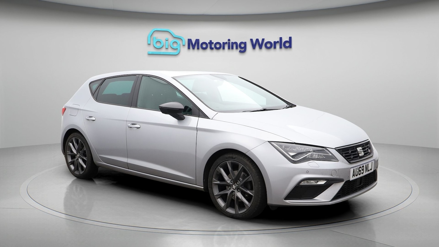 Used SEAT Leon 2020 for sale - 77181985: Photo 1
