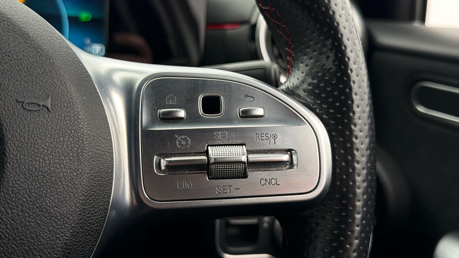 Used Mercedes-Benz A-Class 2020 for sale - 78151790: Photo 23