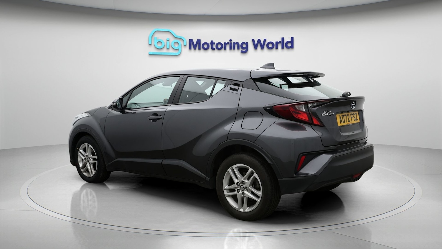 Used Toyota C-HR 2023 for sale - 77556379: Photo 5