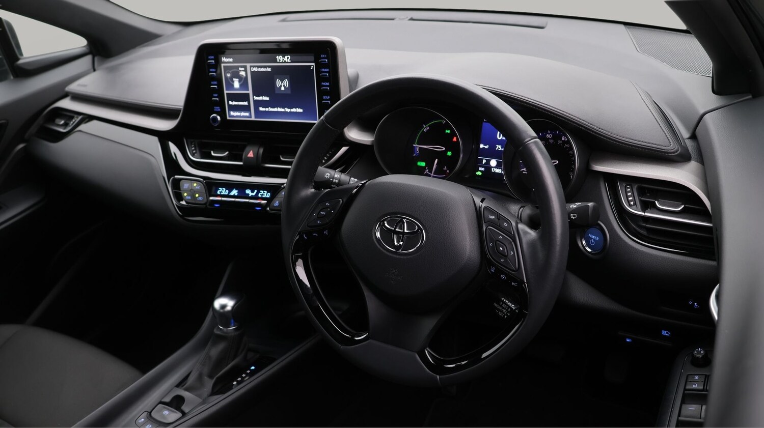 Used Toyota C-HR 2023 for sale - 77556379: Photo 9