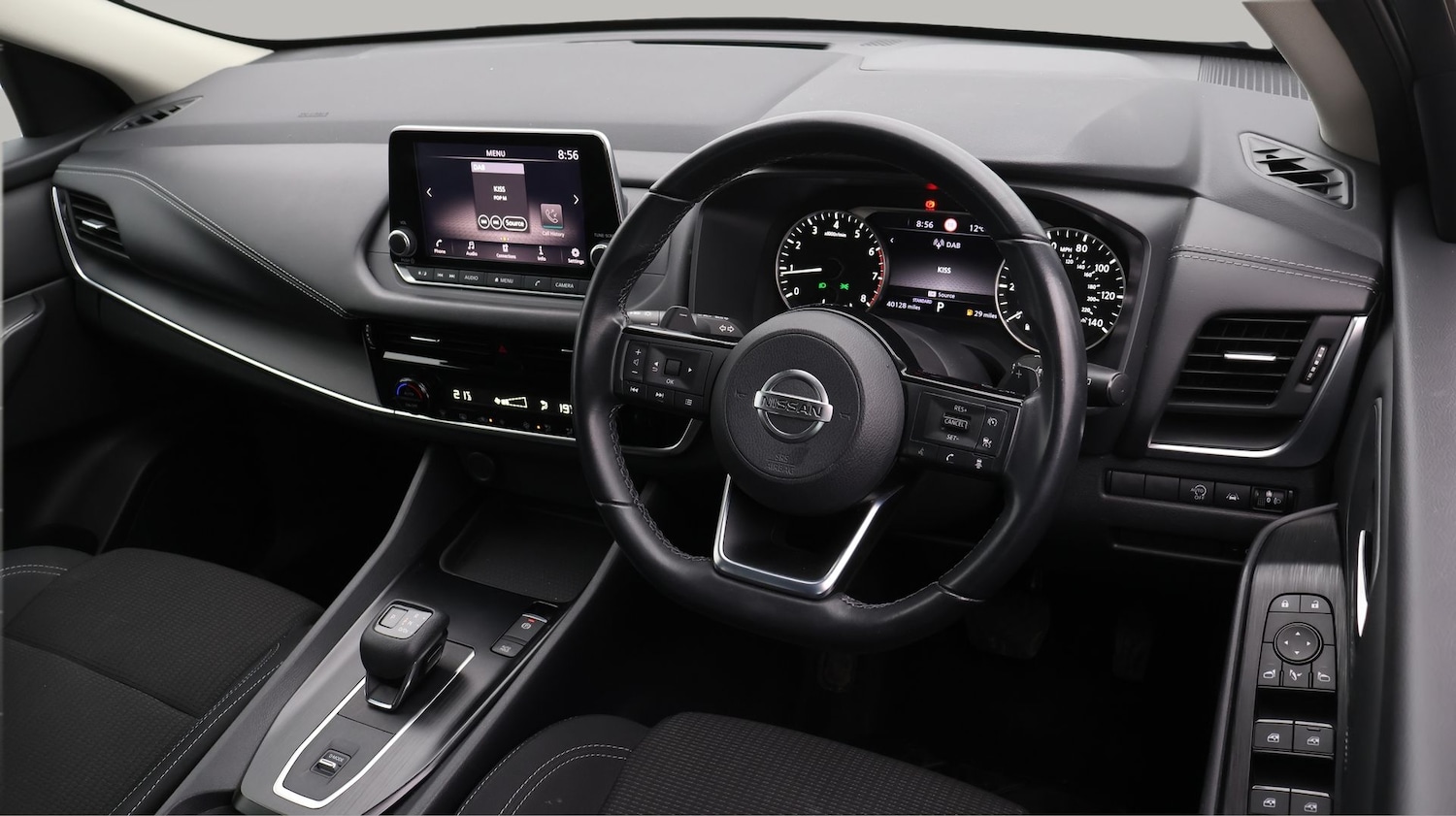 Used Nissan Qashqai for sale - 77337422: Photo 9