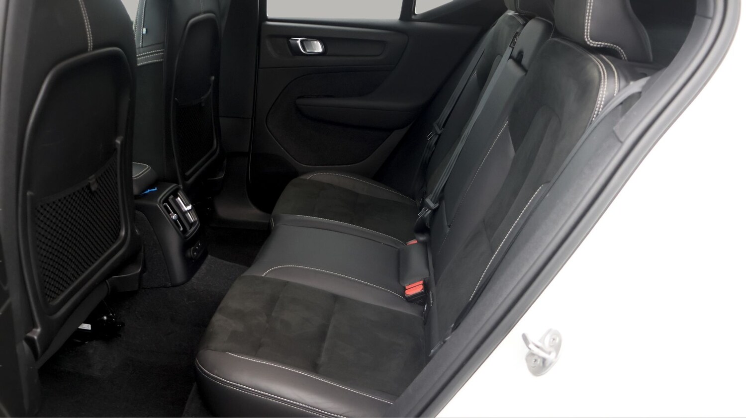 Used Volvo XC40 for sale - 77675806: Photo 16