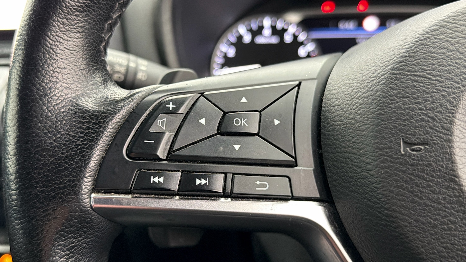 Used Nissan Juke 2023 for sale - 78166156: Photo 23