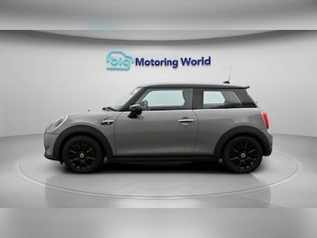Used MINI Electric Hatch 2022 for sale - 79357457: Photo