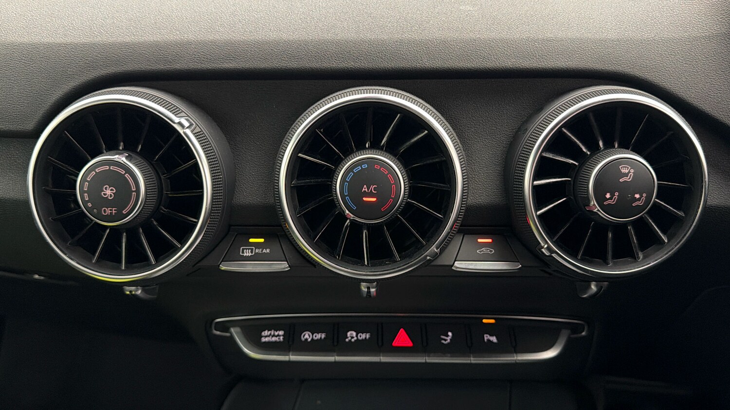 Used Audi TT 2021 for sale - 77906191: Photo 11