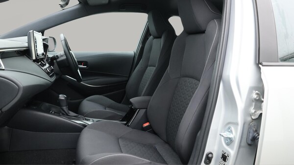 Used Toyota Corolla 2021 for sale - 76239420: Photo 15