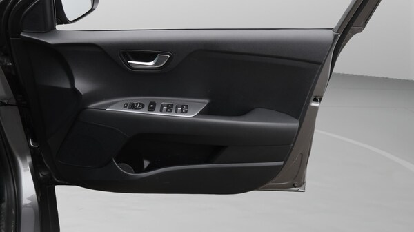 Used Kia Stonic 2025 for sale - 75990225: Photo 16