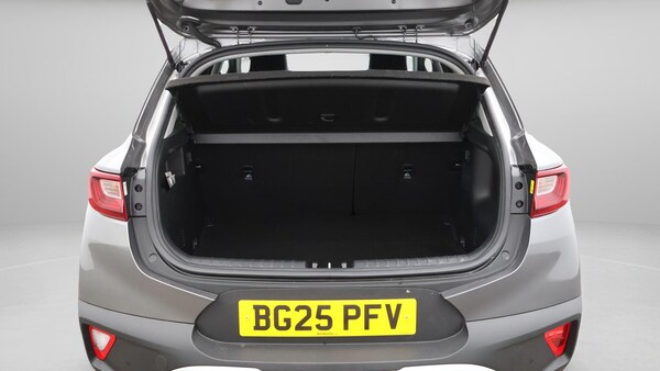 Used Kia Stonic 2025 for sale - 75990225: Photo 18