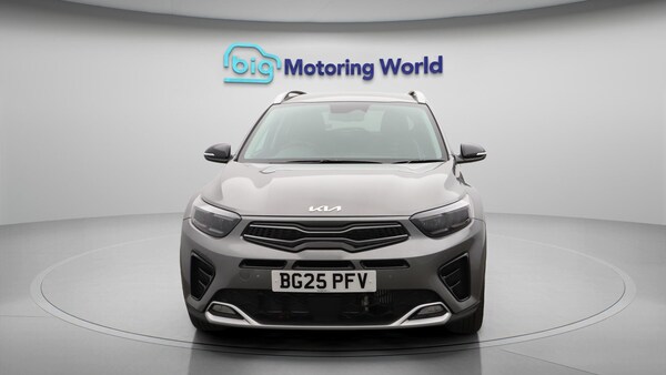 Used Kia Stonic 2025 for sale - 75990225: Photo 3