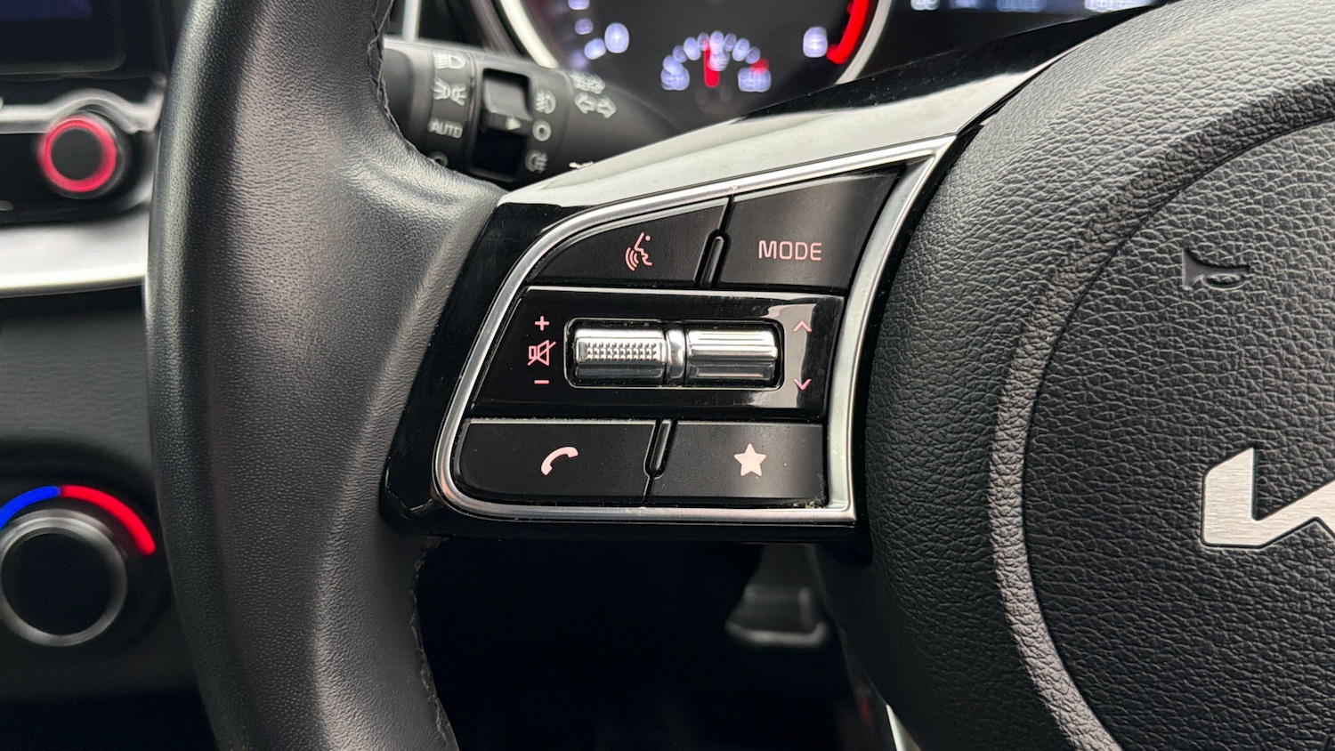 Used Kia Ceed 2023 for sale - 77966612: Photo 22