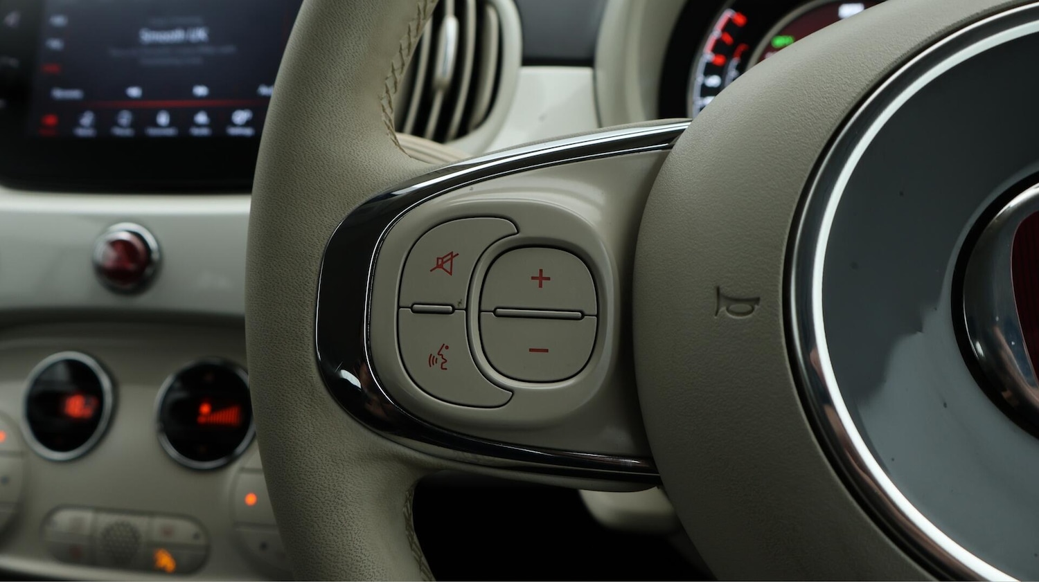 Used Fiat 500C 2024 for sale - 76239109: Photo 25