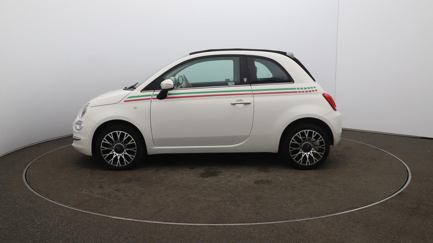 Used Fiat 500C 2024 for sale - 76239109: Photo 65